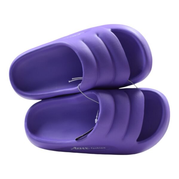 Sandalias Moradas con Relieve