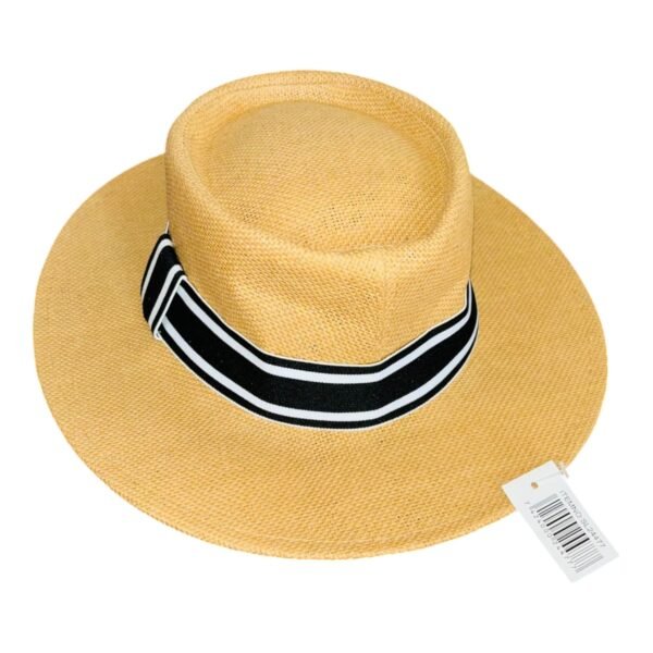 Sombrero Tejido con Franjas